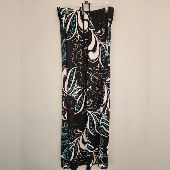 EUC Soulmates BOHO Patterned Halter Dress with Neck Tie.  Size 1X.  Beautiful. - Picture 5 of 5